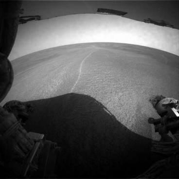 Hinterr�der aufgenommen durch die hintere Navigationskamera