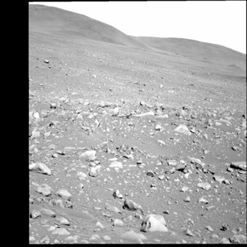 Blick voraus an Sol 105 vom �stlichen Rand von Messoula hin zu den  noch etwa 2 km entfernten Columbia Bergen